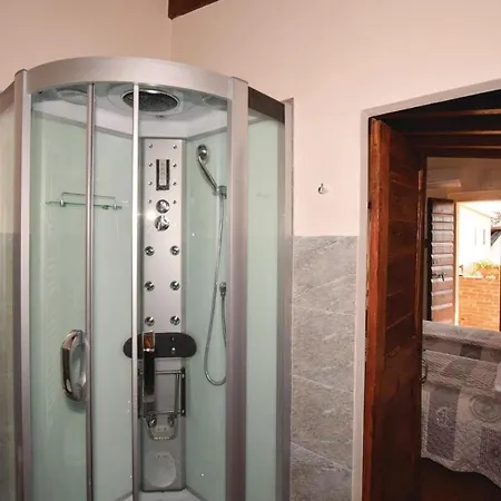 Apartamento Awesome In Ar Cortona